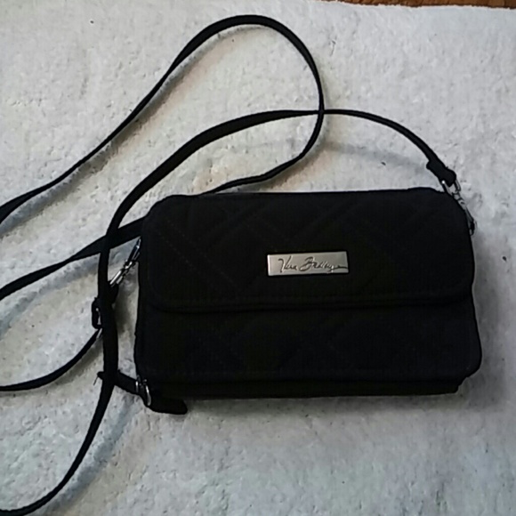 Vera Bradley Handbags - Cute Vera Bradley crossbody bag